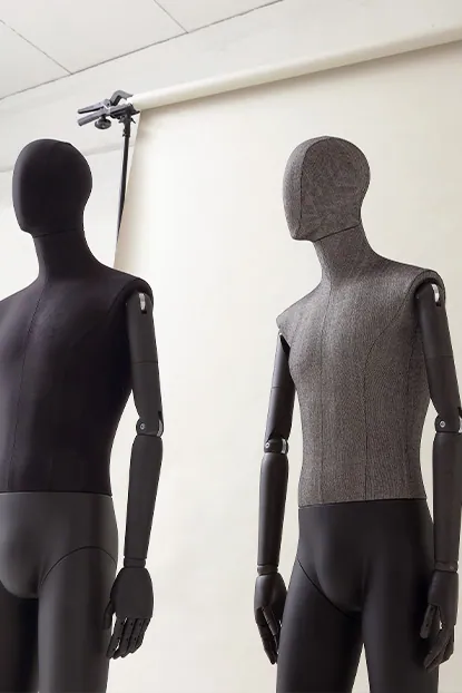 Maniquíes de hombre articulados
